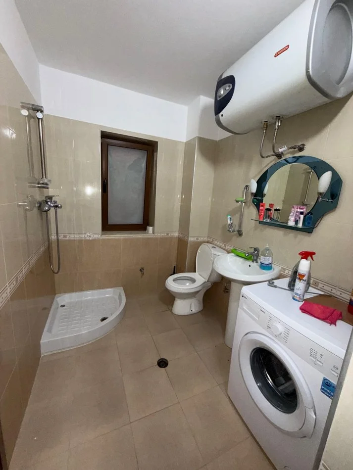 Tirane, jepet me qera garsonier Kati 2, 35 m² 450 € (Stadiumi dinamo)