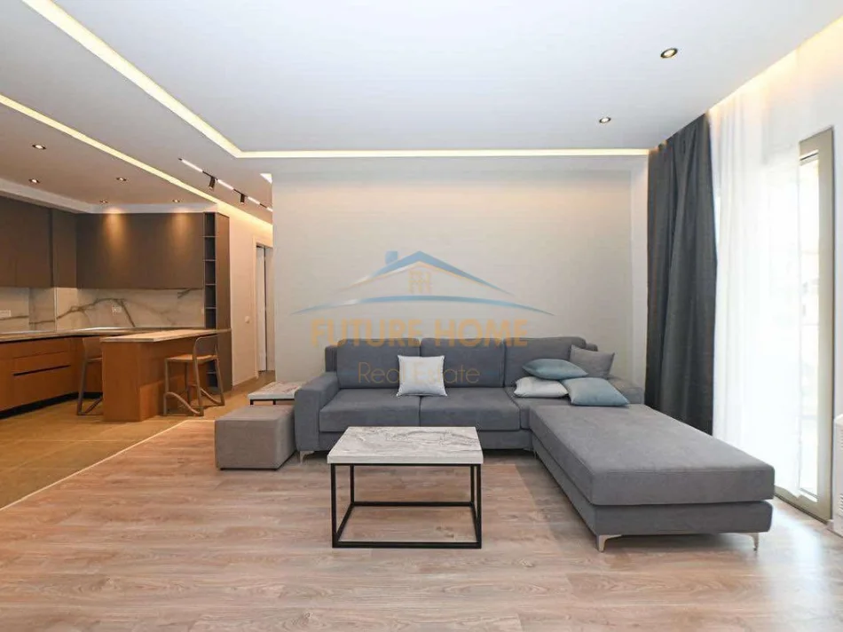 Tirane, jepet me qera apartament 2+1+2+PARKIM  , 103 m² 1.300 € (KOMPLEKSI DELIJORGJI)