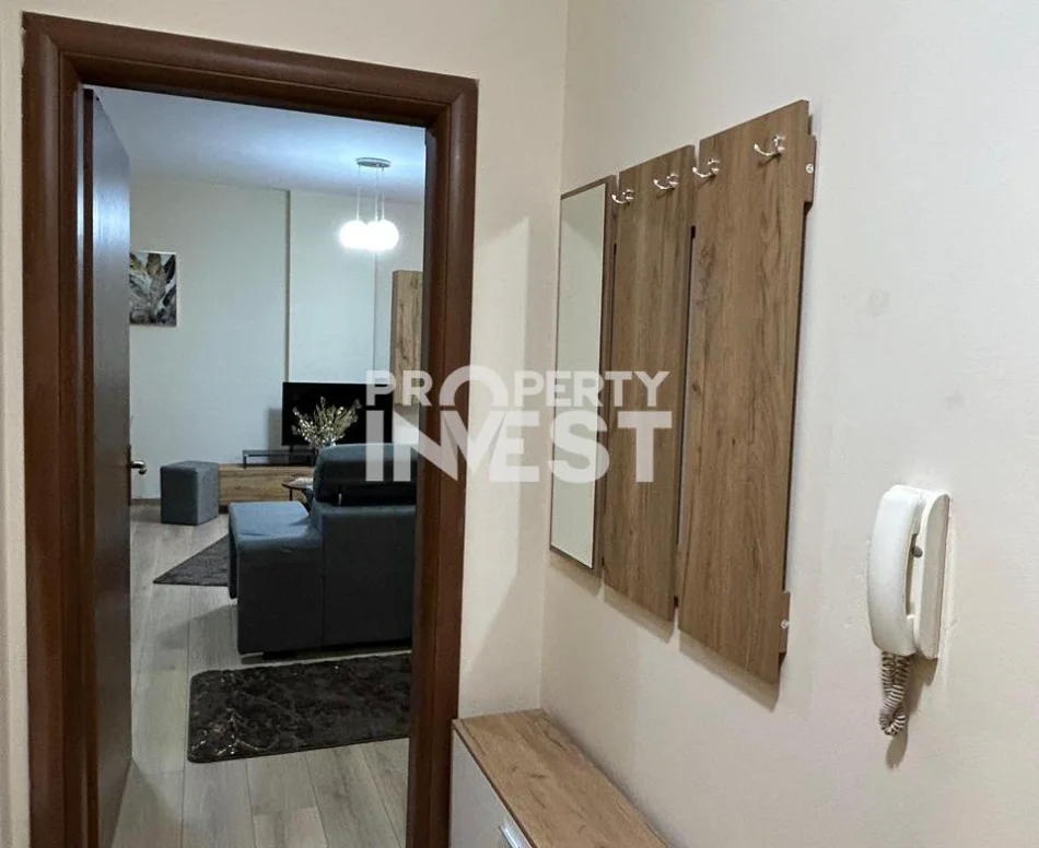 Tirane, jepet me qera apartament 1+1 Kati 4, 70 m² 690 € (Rruga e kavajes)