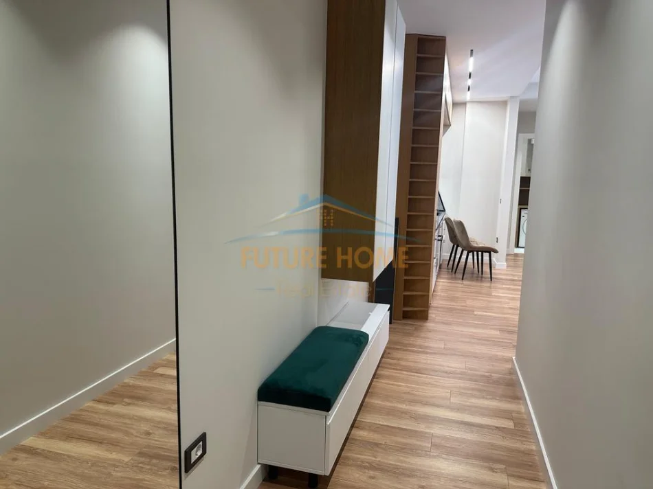 Tirane, jepet me qera apartament 1+1+PARKIM , Kati 6, 75 m² 1.000 € (KOMPLEKSI DELIJORGJI)