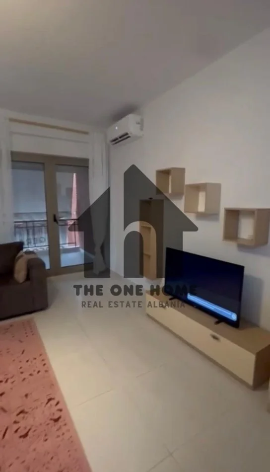 Tirane, jepet me qera apartament 1+1+Ballkon Kati 2, 74 m² 550 € (Komp. Delijorgji)