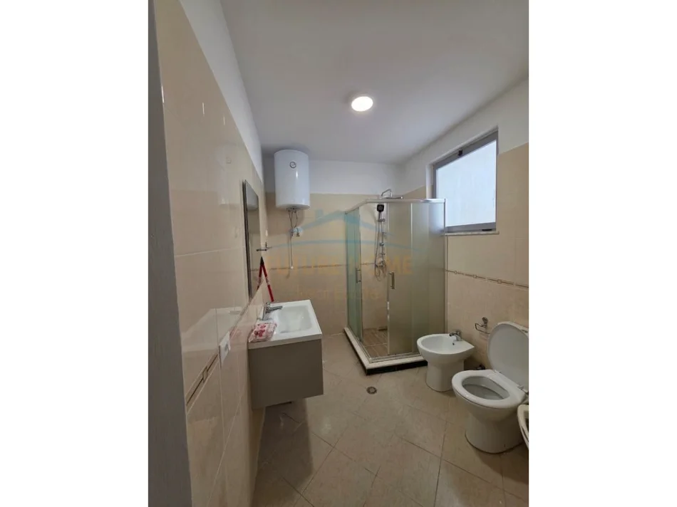 Tirane, shitet apartament 2+1+2 Kati 6, 110 m² 149.000 € (FRESK , Restorant Deliu)