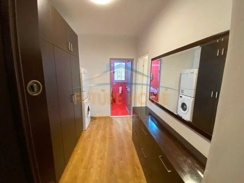 Tirane, shitet apartament 1+1 Kati 1, 75 m² 115.000 € (FRESK)
