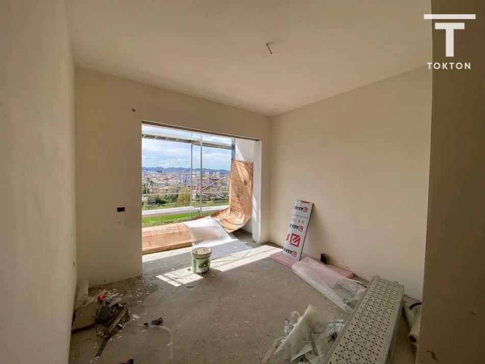 Tirane, shitet apartament 1+1 Kati 4, 70 m² 91.494 € 