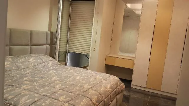 Tirane,  Penthouse me Qira1+1+ Super Verande ( Bulevardi Yzberisht )