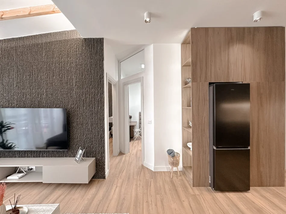 Tirane, shitet apartament 2+1+Aneks+Ballkon Kati 9, 89 m² 165.000 € (Yzberisht)