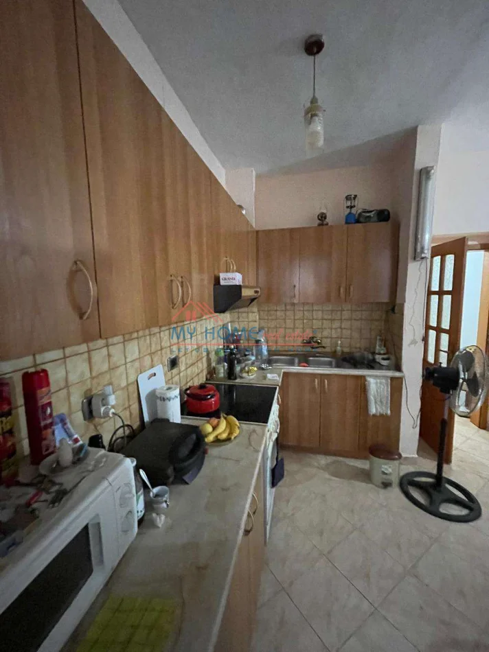 Tirane, shitet apartament 3+1+Aneks+Ballkon Kati 1, 103 m² 170.000 € (Mine Peza)