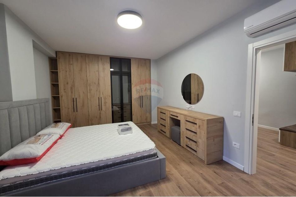 Tirane, jepet me qera apartament 1+1 Kati 2, 87 m² 500 € (Oasis Residence)