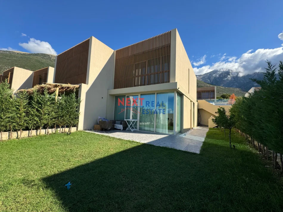 Vlore, shitet Vile 2+1+Aneks+Ballkon , 316 m² 980.000 € (PALASE GREEN COAST)