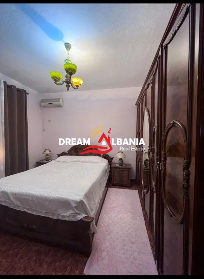 Tirane, jepet me qera 2+1 Kati 1, 120 m² 510 € (në zonën e Laprakës)