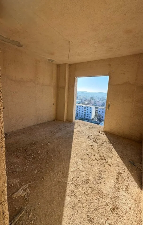 Apartament 1+1 për Shitje ne Kamez