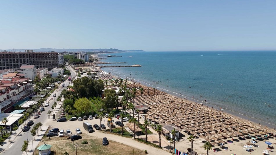 Durres, shitet apartament 1+1+Ballkon Kati 4, 51 m² 61.200 € (Qeret Durres)