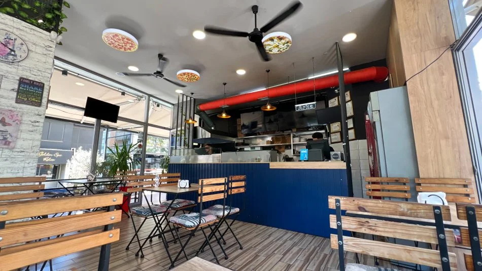 Shitet biznes Piceri 60.000 € (brenda kompleksit Kristal Center)