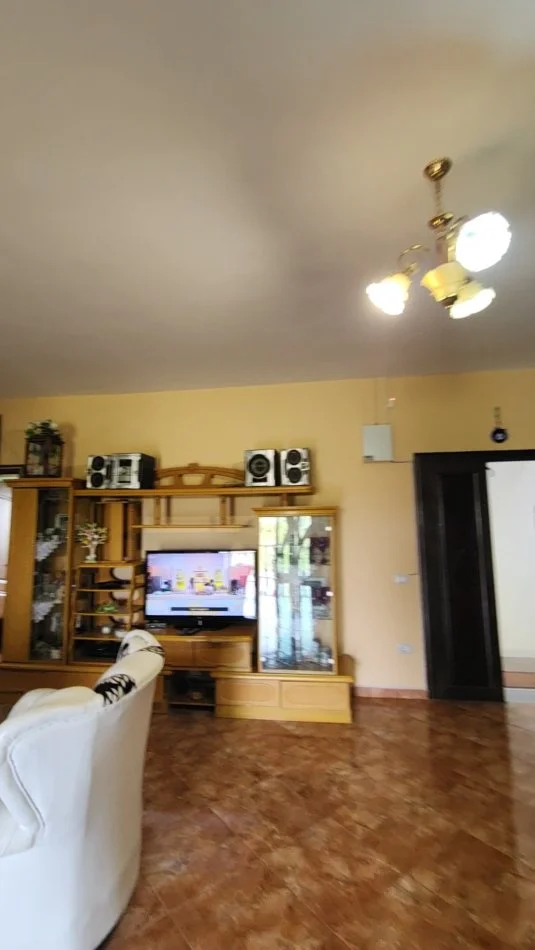 Lushnje, shitet Vile 2 Katshe Kati 0, 