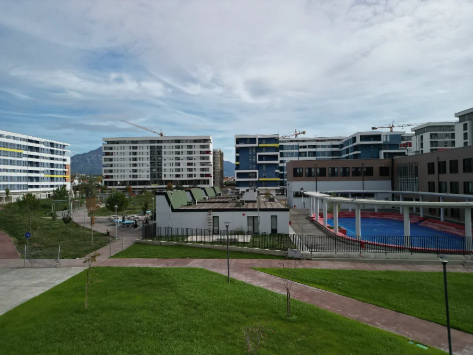 Tirane, shitet apartament 2+1+Ballkon Kati 2, 106 m² 121.624 € (univers city)