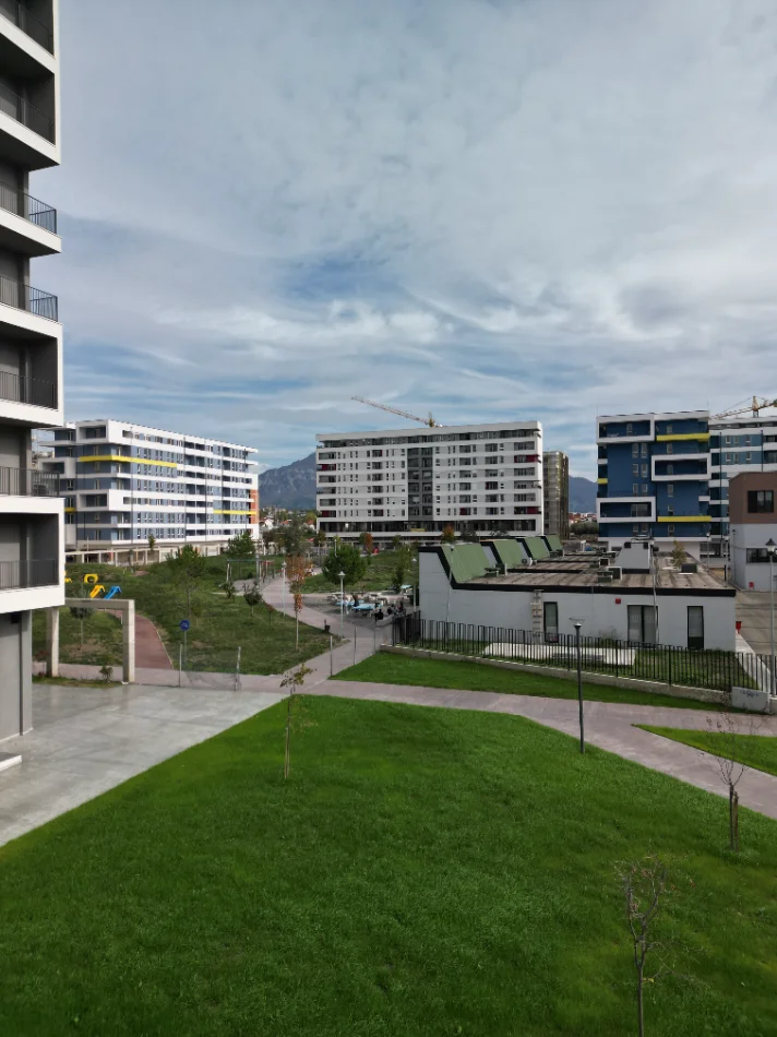 Tirane, shitet apartament 2+1+Ballkon Kati 2, 106 m² 121.624 € (univers city)