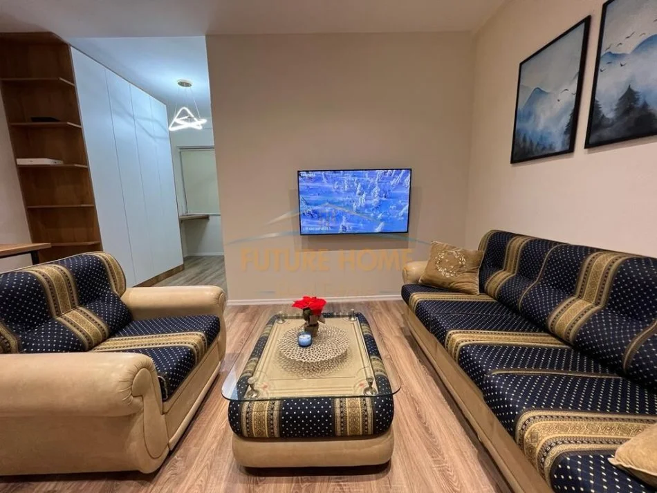 Tirane, shitet apartament 1+1 Kati 10, 65 m² 89.000 € (Astir, prane Doganes)