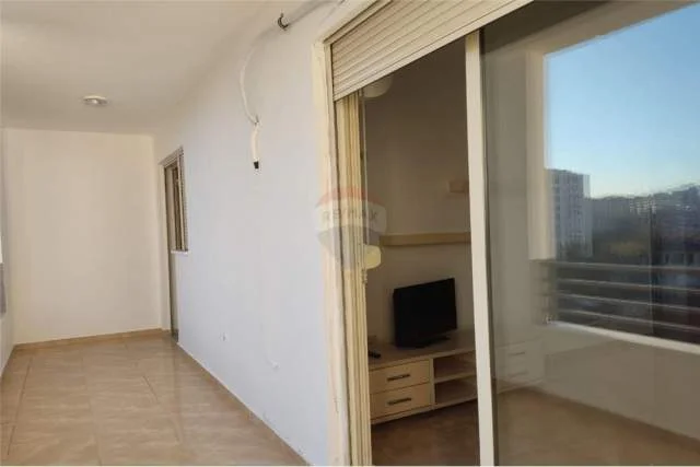 Tirane, jepet me qera apartament 2+1 Kati 4, 122 m² 500 Euro (Don Bosko)
