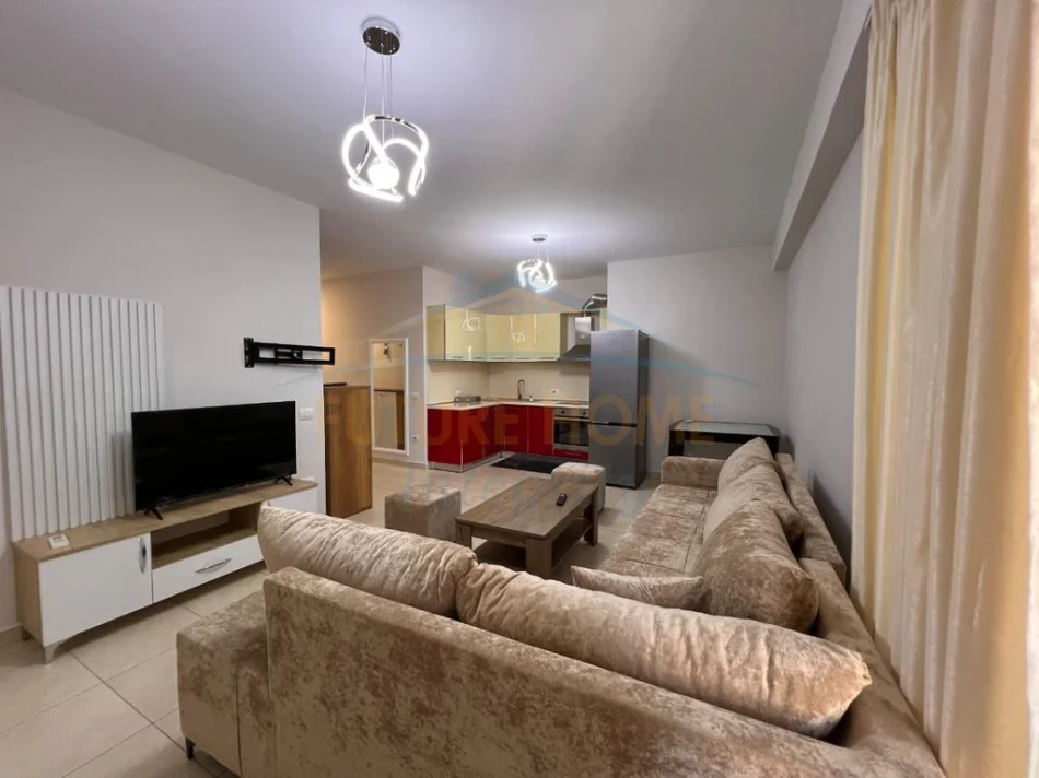 Tirane, jepet me qera apartament 1+1 Kati 5, 56 m² 580 € (DON BOSKO)
