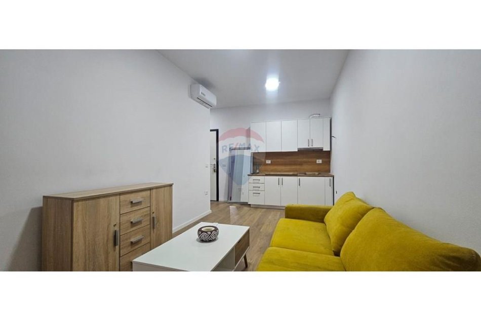 Tirane, jepet me qera apartament 1+1 Kati 2, 60 m² 550 € (Don Bosko)