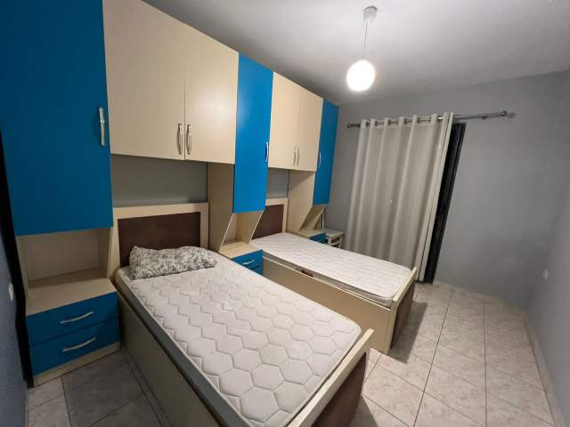 Tirane, jepet me qera apartament 2+1+BLK Kati 5, 120 m² 400 Euro (Don Bosko)