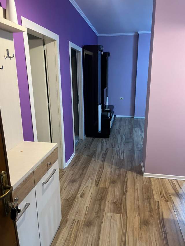 Tirane, jepet me qera apartament 2+1+BLK Kati 5, 120 m² 400 Euro (Don Bosko)