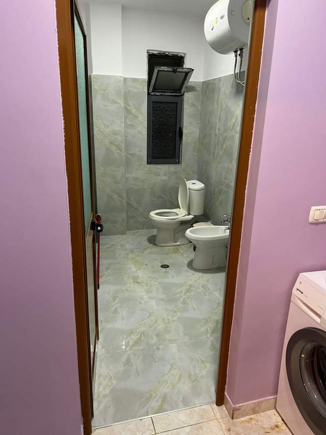 Tirane, jepet me qera apartament 2+1+BLK Kati 5, 120 m² 400 Euro (Don Bosko)