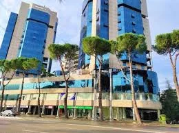 Tirane, shitet ambjent biznesi , 52 m² 364.000 € (kullat binjake)