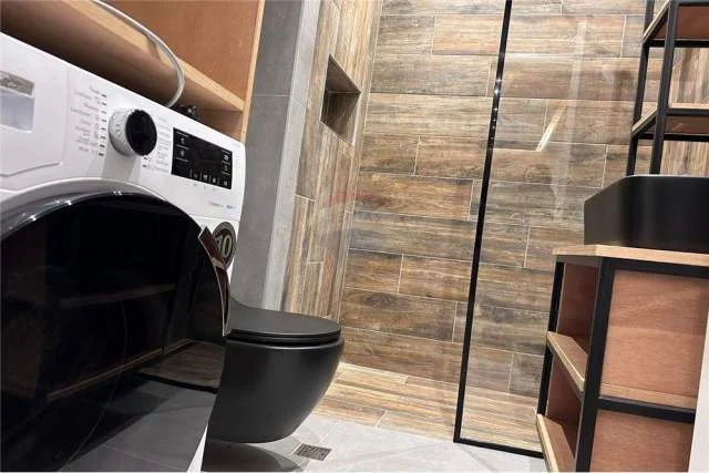 Tirane, jepet me qera apartament 2+1+A+BLK Kati 1, 80 m² 400 Euro (Fresku)