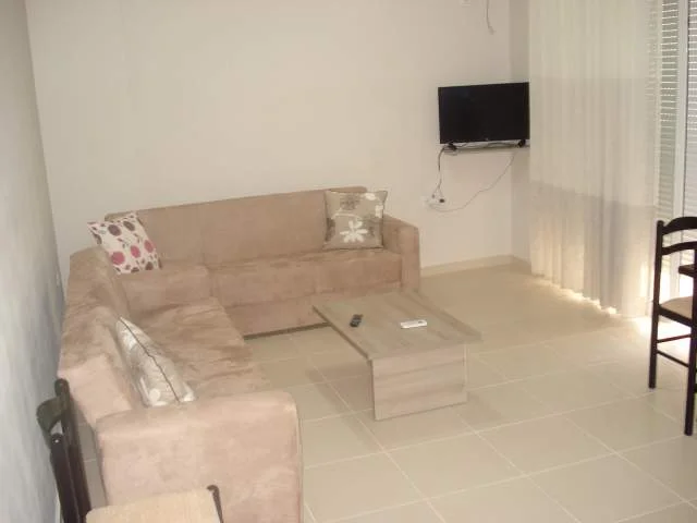 Sarande, jap me qera apartament 1+1+BLK Kati 2, 50 m²  (Rruga Turizem-Kanali Cukes)