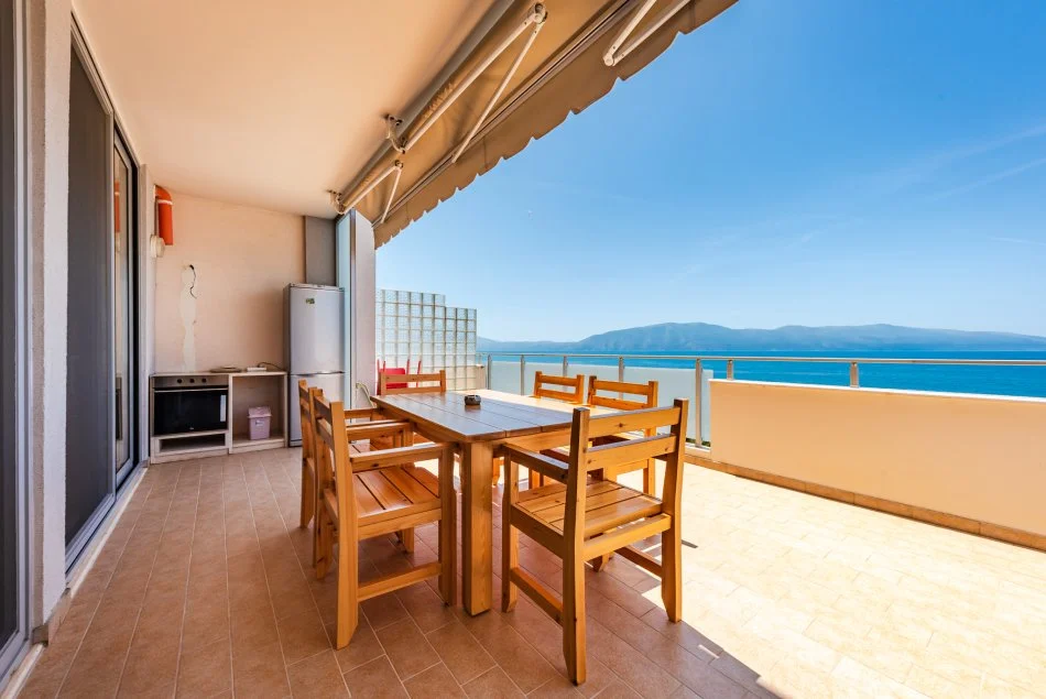 Vlore, jepet me qera apartament 1+1+Ballkon , 97 m² 800 € (Lungomare)