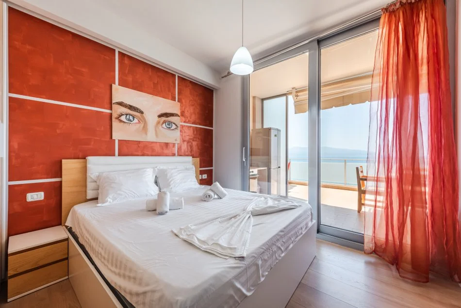 Vlore, jepet me qera apartament 1+1+Ballkon , 97 m² 800 € (Lungomare)