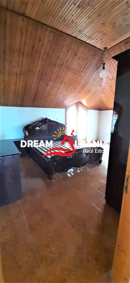 Tirane, shitet Vile 3 Katshe Kati 1, 500 m² 870.000 € (don bosko)