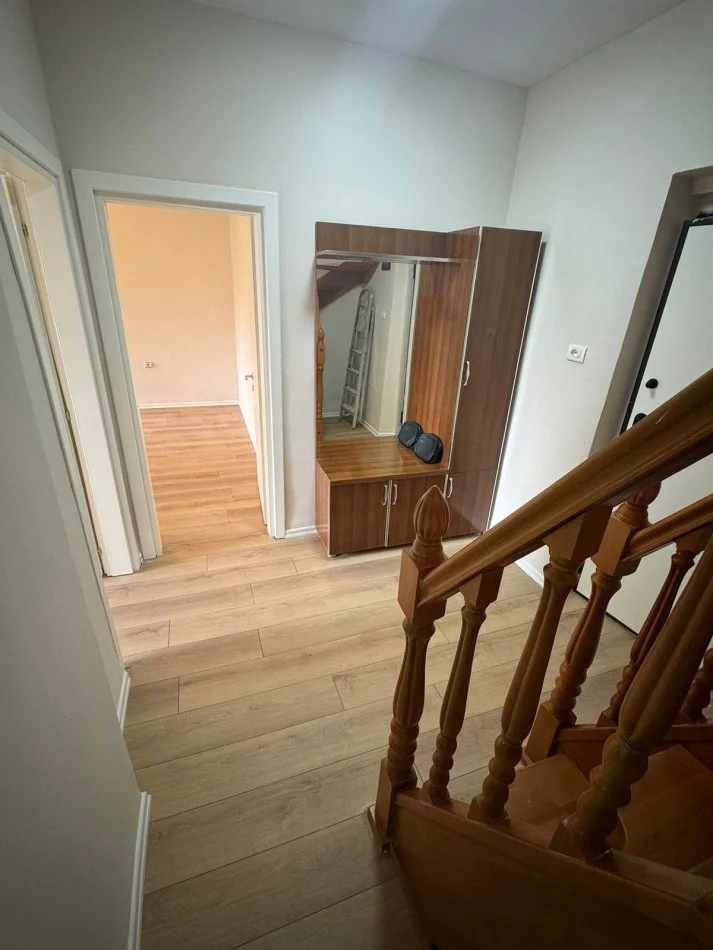 Tirane, shes apartament 2+1+Aneks+Ballkon Kati 5, 105 m² 135.000 € (21 dhjetori)