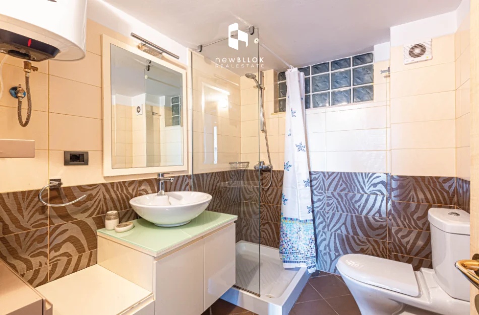 Duplex 3+1 Për Shitje📍 Rez.Kodra e Diellit I / 3+1+2wc & 2 ballkone & depo* 121 m2 total ( E mobiluar) 249K 🔥🔥