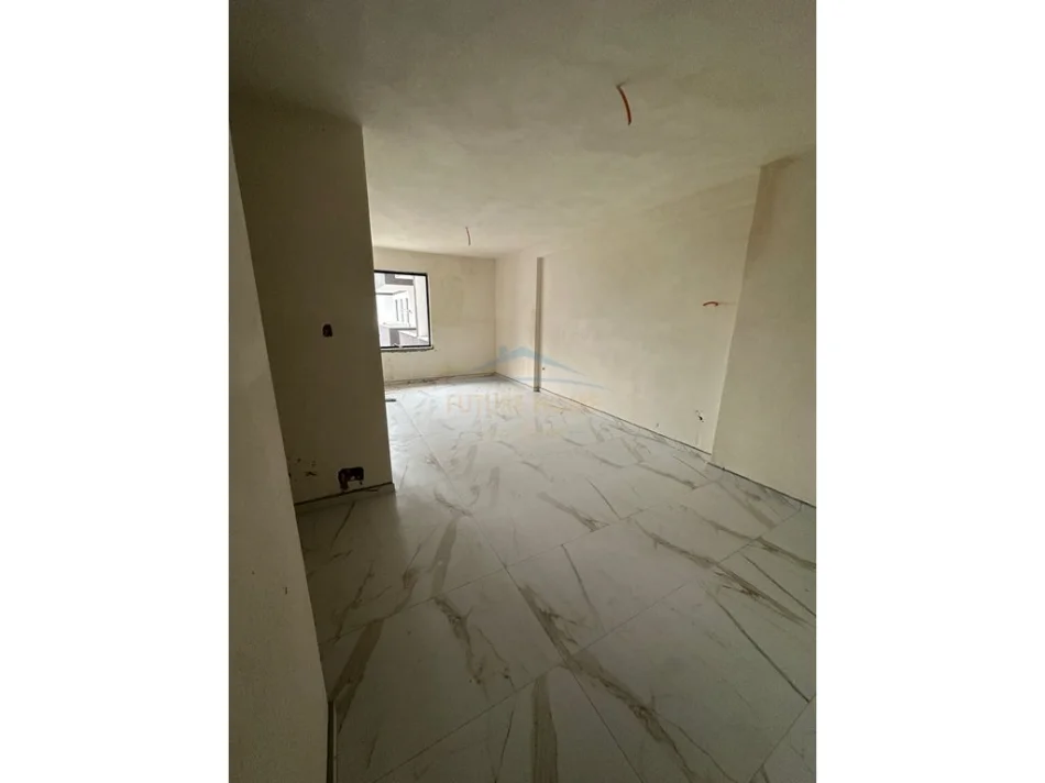 Durres, shitet apartament 1+1 Kati 2, 59 m² 80.000 € (GOLEM , Durres)
