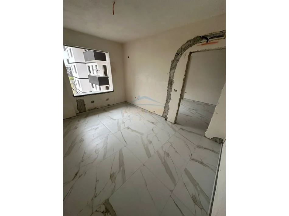 Durres, shitet apartament 1+1 Kati 2, 59 m² 80.000 € (GOLEM , Durres)