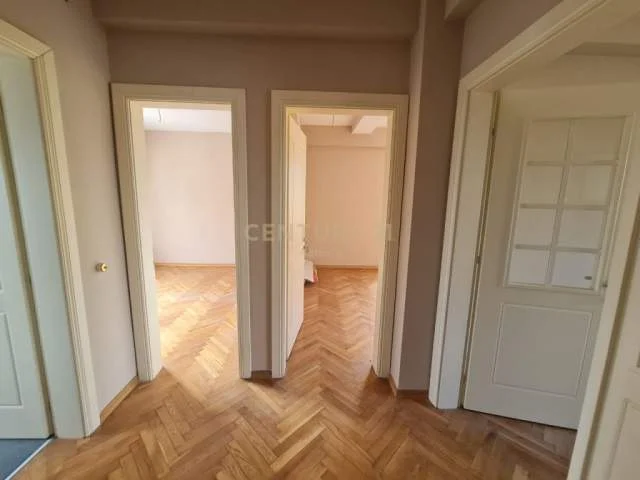 Tirane, shitet apartament 2+1+A Kati 5, 68 m² 99.000 Euro (Durresit)