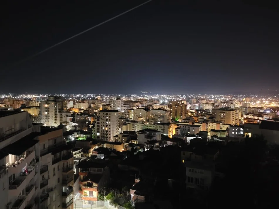 Jepet me Qera Apartament 1+1 ne Durres