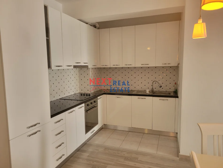 REZERVO PRONEN VETEM ME 500€! Vlore, jepet me qera apartament 2+1+Ballkon , 400 €