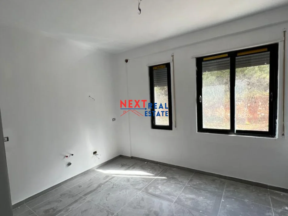 REZERVO PRONEN VETEM ME 500€! Vlore, shitet apartament 1+1+BLK Kati 3, 60 m², 108.000 Euro (Uje i Ftohte)