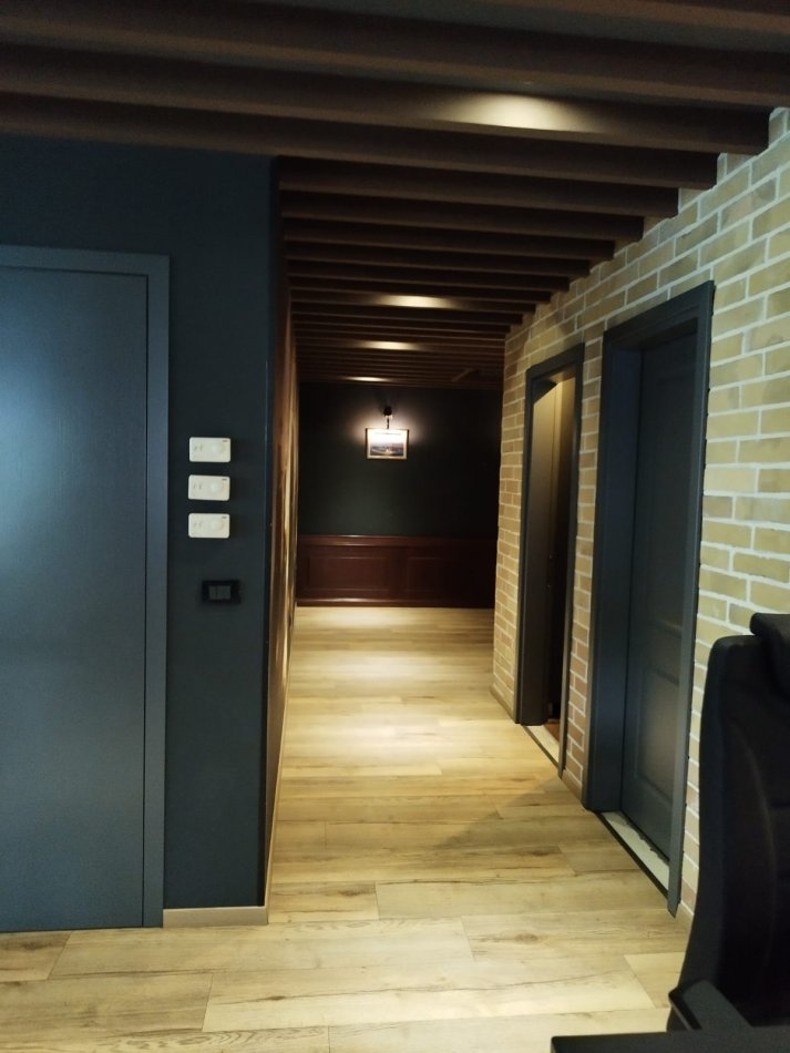 Tirane, shitet ambjent biznesi Kati 2, 194 m² 970.000 € (Blloku)