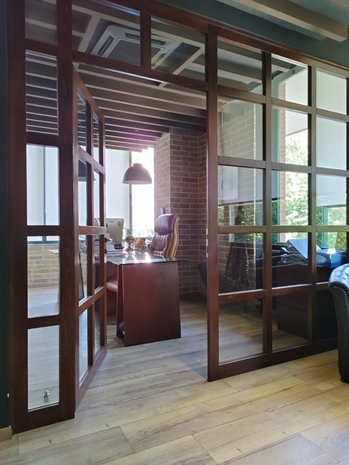 Tirane, shitet ambjent biznesi Kati 2, 194 m² 970.000 € (Blloku)