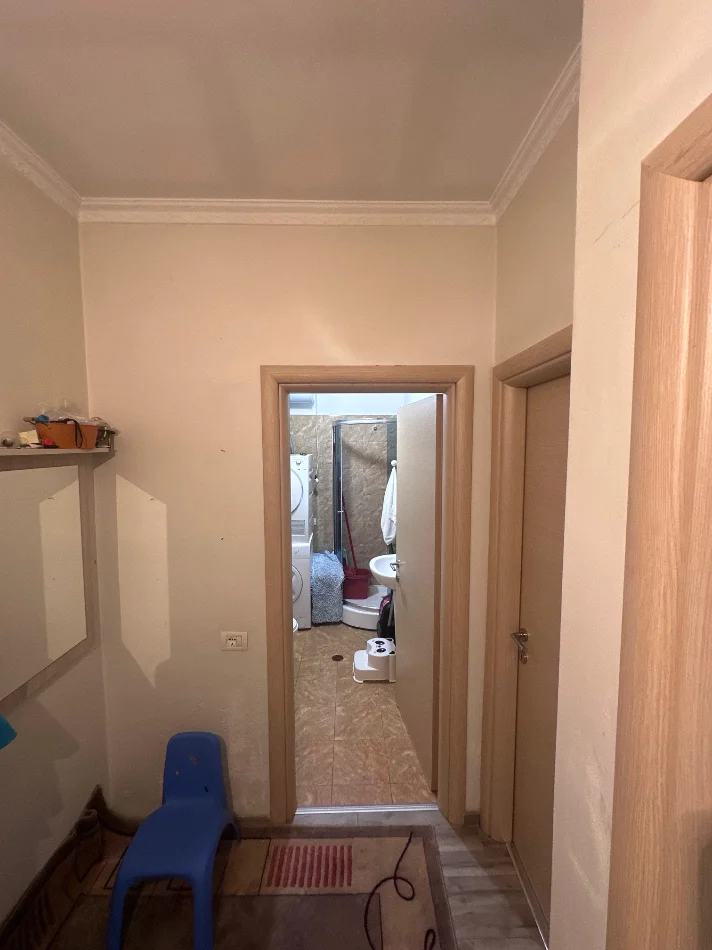 Tirane, jepet me qera apartament 1+1+Ballkon Kati 8, 67 m² 470 € (Sokrat Miho - Eja Studio)