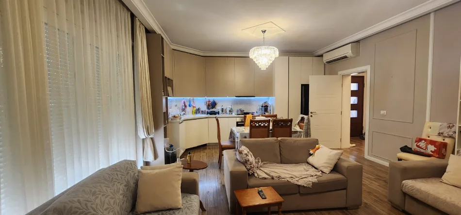 Tirane, shitet apartament 2+1 Kati 1, 140 m² 224.000 € (Ali Dem)