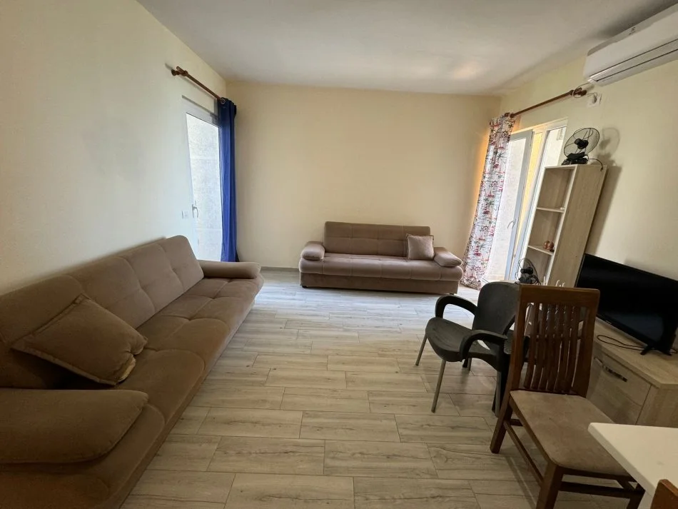 Durres, shitet apartament 2+1 Kati 3, (Plazh,Durres)