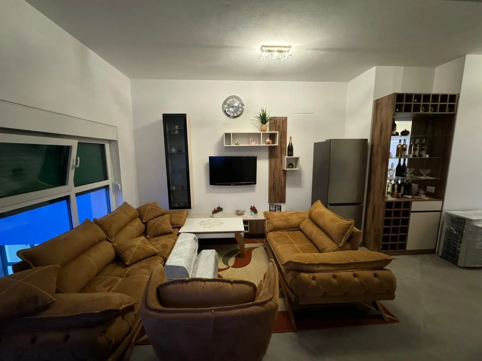 Tirane, shitet apartament 2+1 Kati 5, 95 m² 155.000 € (Kompleksi Mangalem)