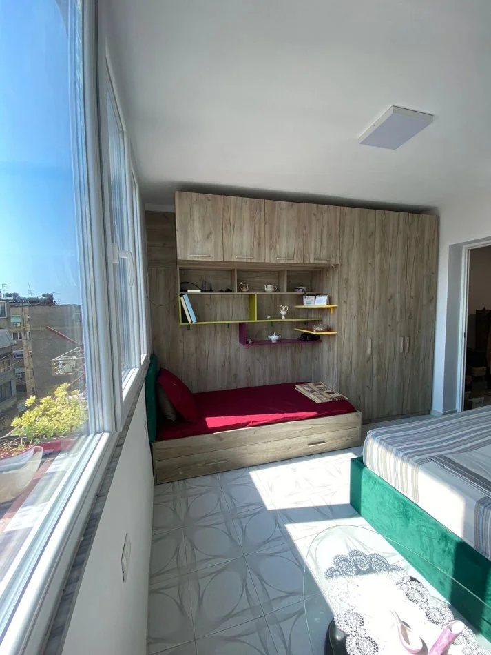 Tirane, jepet me qera apartament 1+1 Kati 6, 45 m² 450 € (Rruga Sulejman Pasha)