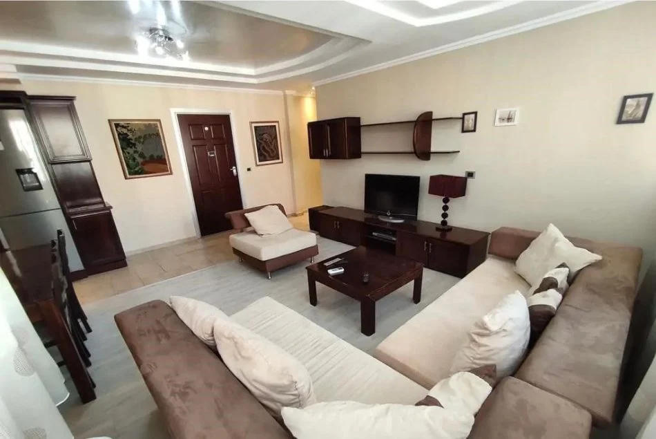 Tirane, jepet me qera apartament 3+1 Kati 9, 108 m² 1.000 € (Rruga sami Frasheri)