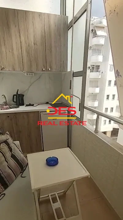 Vlore, shitet garsonier Kati 4, 44 m² (Rruga Murat Tërbaçi)